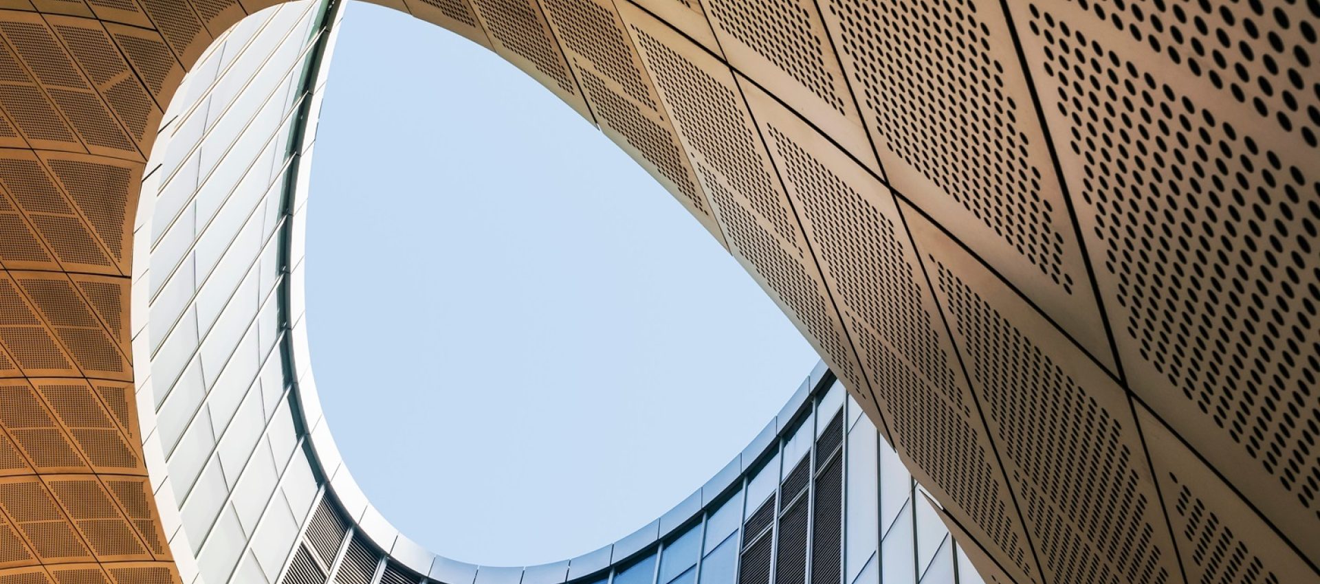 Building with curved roof