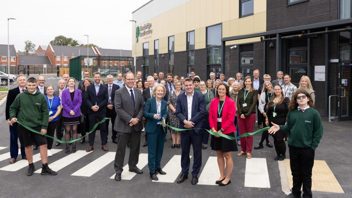 Staff and Pupils open the new building